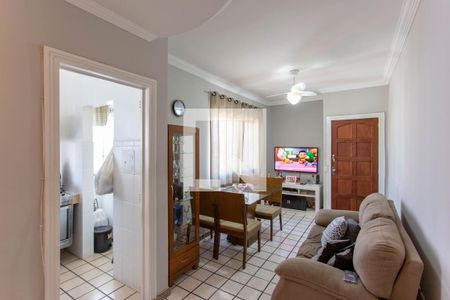 Sala de apartamento à venda com 2 quartos, 63m² em Heliópolis, Belo Horizonte