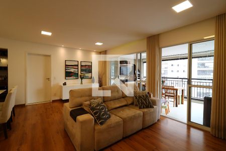 Apartamento para alugar com 135m², 3 quartos e 1 vagaSala
