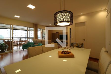 Sala de apartamento para alugar com 3 quartos, 135m² em Paraíso, Santo André
