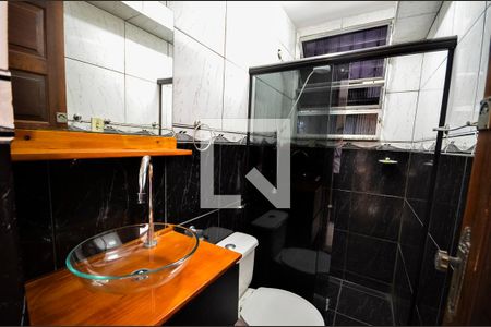 Banheiro de apartamento para alugar com 1 quarto, 70m² em Benfica, Rio de Janeiro