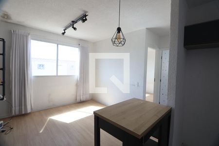 Sala de apartamento para alugar com 2 quartos, 40m² em Estância Velha, Canoas