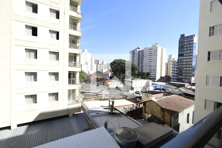 Sala - Vista de apartamento à venda com 1 quarto, 51m² em Bosque, Campinas