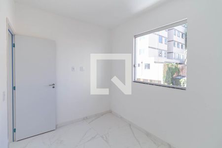 Quarto 1 de apartamento à venda com 3 quartos, 102m² em Vila Cloris, Belo Horizonte