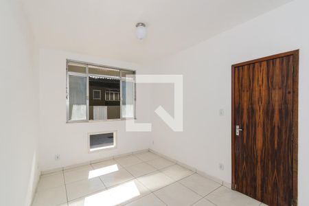 Quarto 1 de apartamento para alugar com 2 quartos, 65m² em Ramos, Rio de Janeiro
