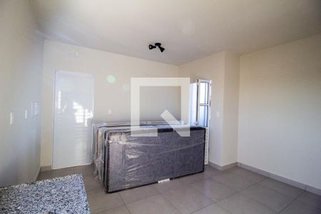 Sala de kitnet/studio para alugar com 1 quarto, 28m² em Vila Haro, Sorocaba