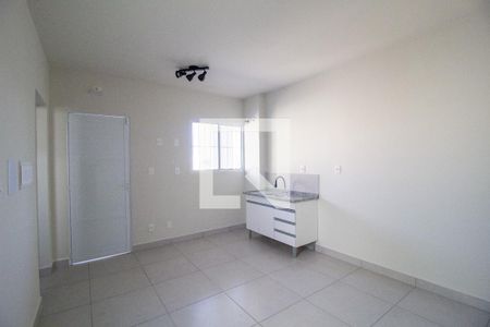 Cozinha de kitnet/studio para alugar com 1 quarto, 21m² em Vila Haro, Sorocaba