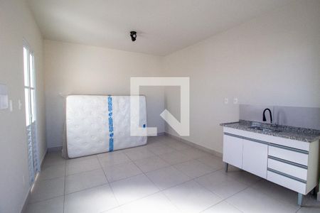 Sala/Quarto de kitnet/studio para alugar com 1 quarto, 23m² em Vila Haro, Sorocaba