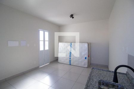 Sala/Quarto de kitnet/studio para alugar com 1 quarto, 23m² em Vila Haro, Sorocaba
