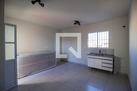 Sala/Quarto de kitnet/studio para alugar com 1 quarto, 28m² em Vila Haro, Sorocaba