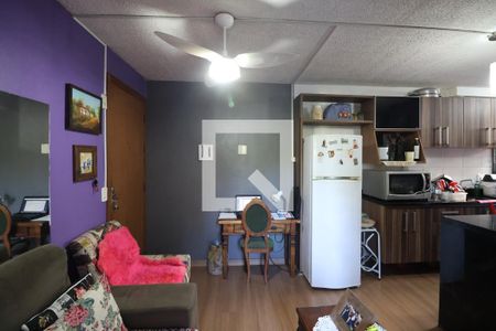 Sala de apartamento para alugar com 2 quartos, 45m² em Olaria, Canoas