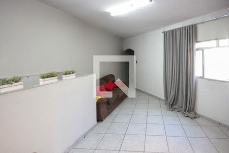 Sala de casa para alugar com 2 quartos, 70m² em Vila Bela, São Paulo