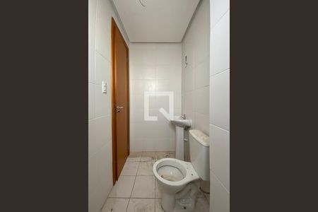 Banheiro de apartamento para alugar com 1 quarto, 57m² em Santos Dumont, São Leopoldo
