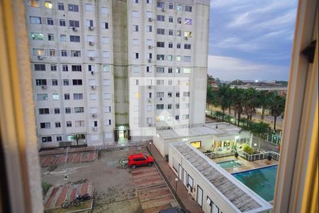 Quarto 2 - Vista de apartamento para alugar com 2 quartos, 44m² em Humaitá, Porto Alegre