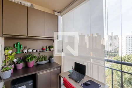 Sacada de apartamento à venda com 3 quartos, 62m² em Jardim Celeste, São Paulo