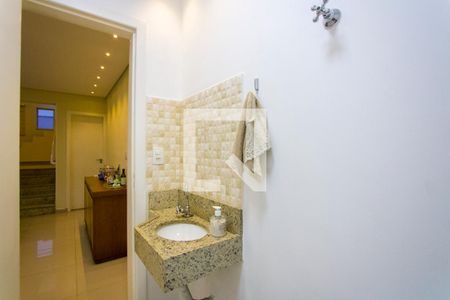 Lavabo de casa à venda com 3 quartos, 203m² em Vila Floresta, Santo André