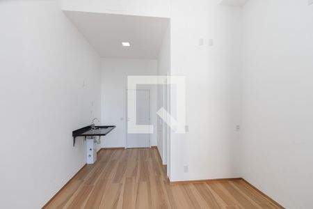 Studio de kitnet/studio para alugar com 1 quarto, 25m² em Jardim das Acácias, São Paulo