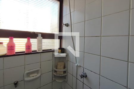 Banheiro de apartamento à venda com 2 quartos, 45m² em Parque São Jorge, Campinas