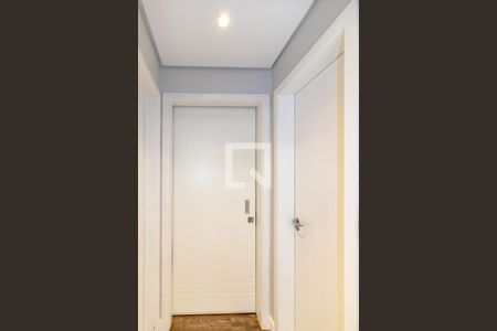 Corredor de apartamento à venda com 2 quartos, 75m² em Indianópolis, São Paulo