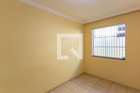 Quarto 1 de casa para alugar com 2 quartos, 90m² em Céu Azul, Belo Horizonte