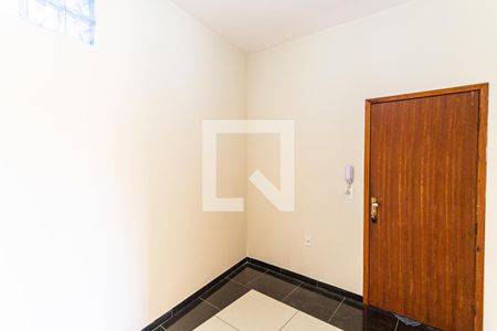 Sala de apartamento para alugar com 3 quartos, 65m² em Goiânia, Belo Horizonte