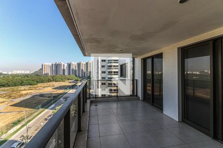 Varanda de apartamento à venda com 4 quartos, 160m² em Barra da Tijuca, Rio de Janeiro