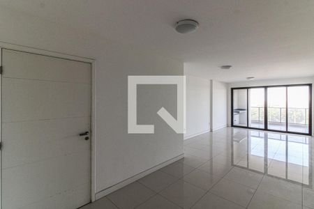 Sala de apartamento à venda com 4 quartos, 160m² em Barra da Tijuca, Rio de Janeiro