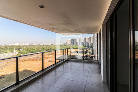 Varanda de apartamento à venda com 4 quartos, 160m² em Barra da Tijuca, Rio de Janeiro