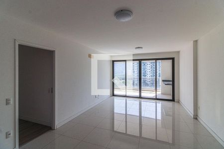 Sala de apartamento à venda com 4 quartos, 160m² em Barra da Tijuca, Rio de Janeiro