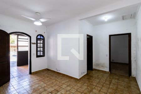 Sala de casa para alugar com 2 quartos, 100m² em Jardim Helena Maria, Guarujá