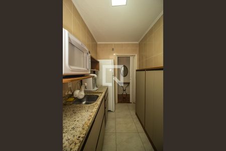 Cozinha de apartamento para alugar com 3 quartos, 75m² em Santana, Porto Alegre