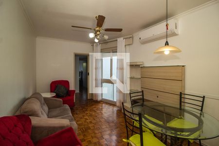 Sala de apartamento para alugar com 3 quartos, 75m² em Santana, Porto Alegre