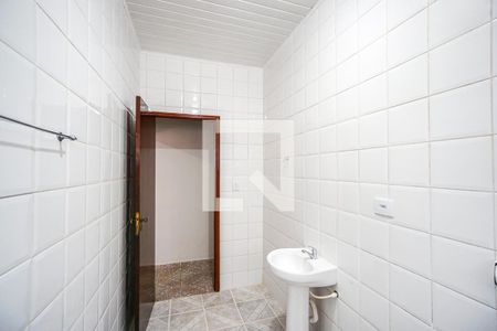 Banheiro  de casa de condomínio para alugar com 1 quarto, 100m² em Vila Carrão, São Paulo