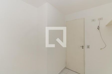 Quarto 2 de apartamento para alugar com 2 quartos, 40m² em Vila Nhocuné, São Paulo