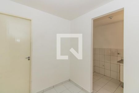Sala de apartamento para alugar com 2 quartos, 40m² em Vila Nhocuné, São Paulo