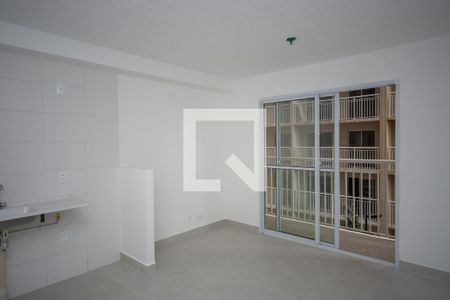 Sala/Cozinha de apartamento para alugar com 1 quarto, 38m² em Socorro, São Paulo