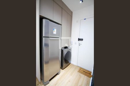 Sala/Cozinha de kitnet/studio para alugar com 1 quarto, 24m² em Pinheiros, São Paulo