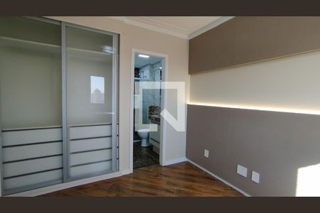 Apartamento à venda com 83m², 3 quartos e 2 vagas Apartamento à venda com 83m², 3 quartos e 2 vagasSuíte