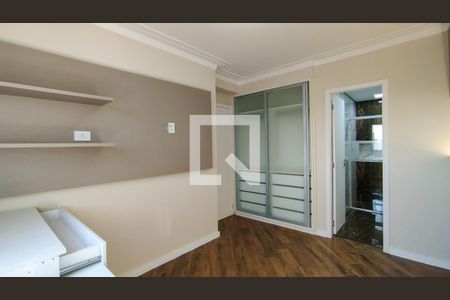 Apartamento à venda com 83m², 3 quartos e 2 vagas Apartamento à venda com 83m², 3 quartos e 2 vagasSuíte