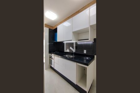 Apartamento à venda com 83m², 3 quartos e 2 vagas Apartamento à venda com 83m², 3 quartos e 2 vagasCozinha