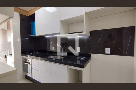 Apartamento à venda com 83m², 3 quartos e 2 vagas Apartamento à venda com 83m², 3 quartos e 2 vagasCozinha