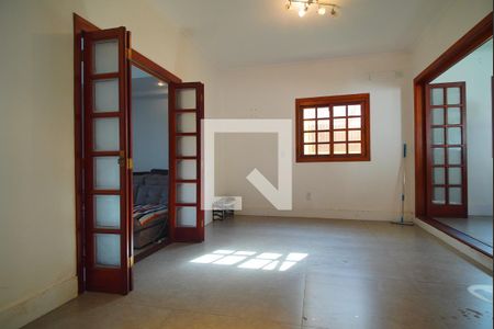 Sala 2 de casa à venda com 5 quartos, 330m² em Jardim São Pedro, Porto Alegre