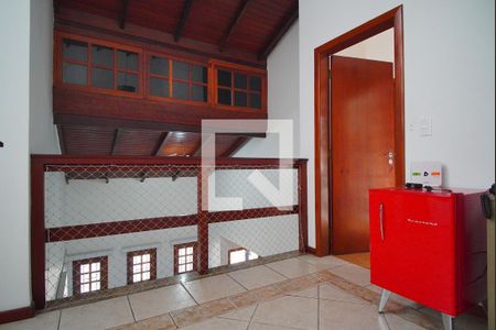Ante Sala - Dormitórios de casa para alugar com 5 quartos, 330m² em Jardim São Pedro, Porto Alegre