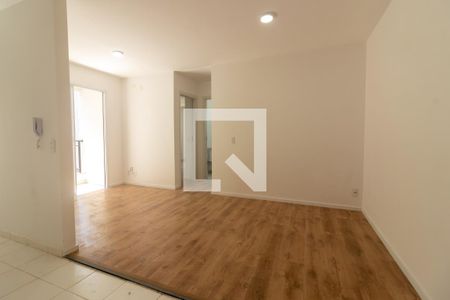 Sala de apartamento para alugar com 2 quartos, 56m² em Jardim Recanto Suave, Cotia