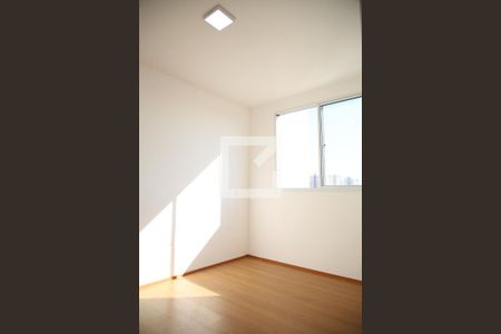 Quarto 1 de apartamento para alugar com 3 quartos, 53m² em Chacaras Dona Ge, Vida Milão , Goiânia