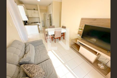 Sala de TV de apartamento para alugar com 2 quartos, 100m² em Ingleses Centro, Florianópolis
