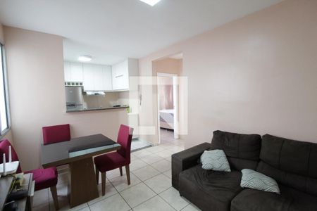 Sala de apartamento para alugar com 2 quartos, 49m² em Chácaras Tubalina E Quartel, Uberlândia