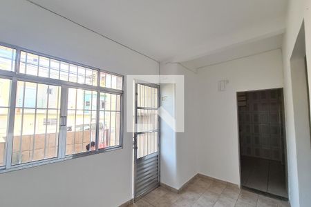 Sala de casa para alugar com 2 quartos, 100m² em Vila Divina Pastora, São Paulo