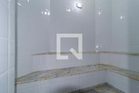 Apartamento à venda com 132m², 3 quartos e 4 vagas Apartamento à venda com 132m², 3 quartos e 4 vagasSauna