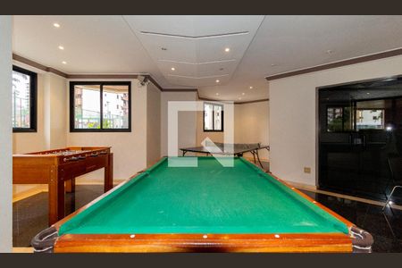Apartamento à venda com 132m², 3 quartos e 4 vagas Apartamento à venda com 132m², 3 quartos e 4 vagasÁrea comum - Salão de jogos