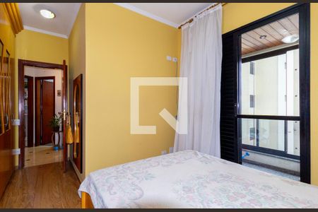 Apartamento à venda com 132m², 3 quartos e 4 vagas Apartamento à venda com 132m², 3 quartos e 4 vagasQuarto 3 - Suíte